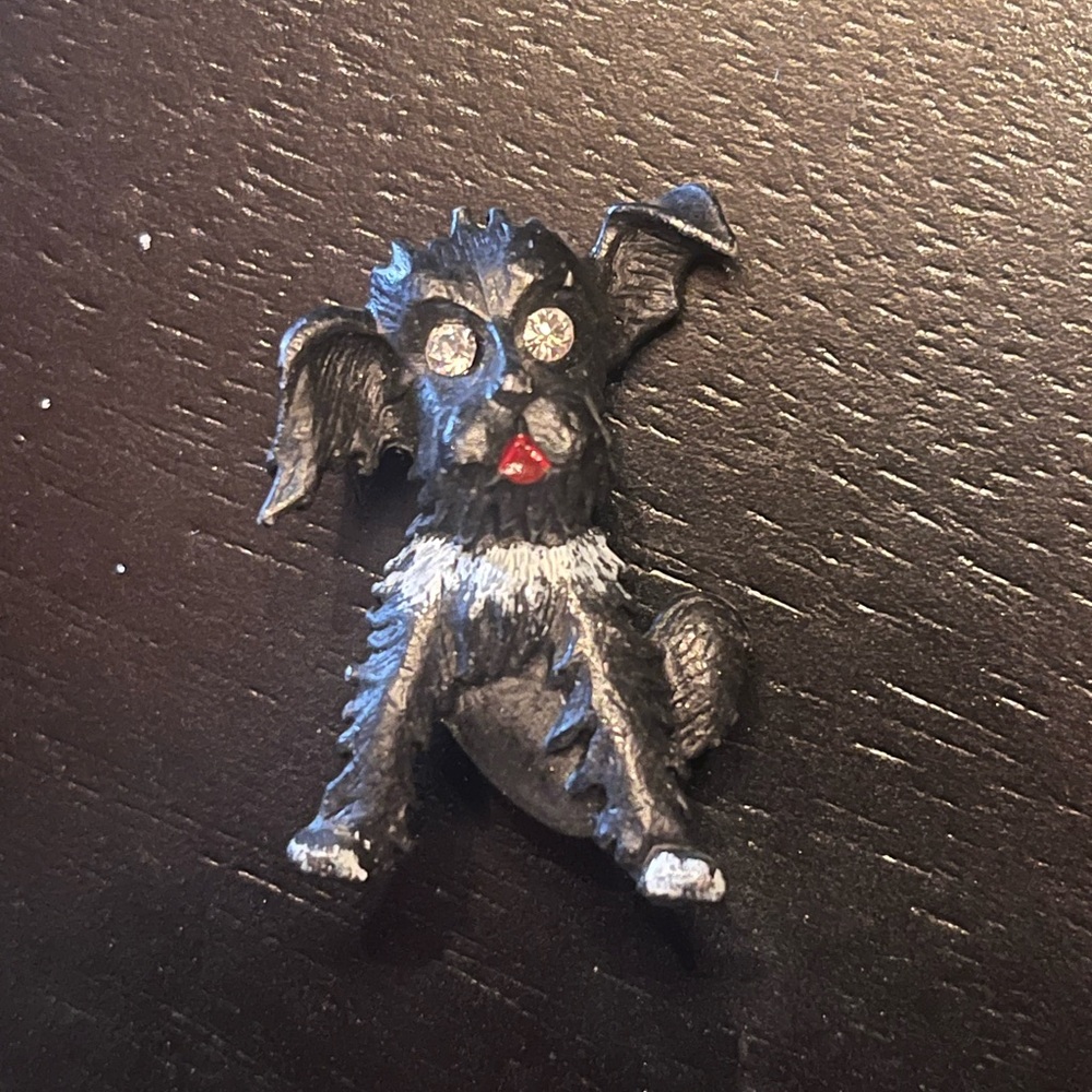 Vintage Black and White Dog Brooch Scottie or Terrier